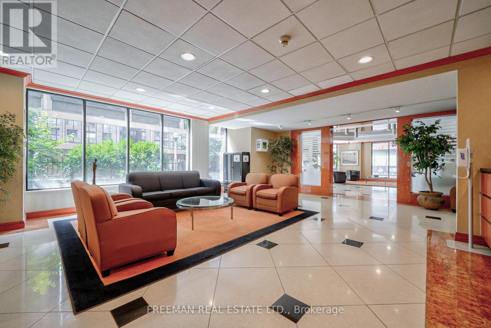 #2405 633 BAY STREET - 16