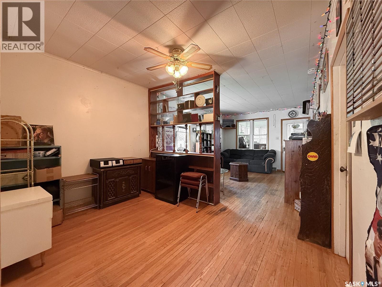 Single Family House Bungalow for Sale in  nd AVENUE NE Swift Current 