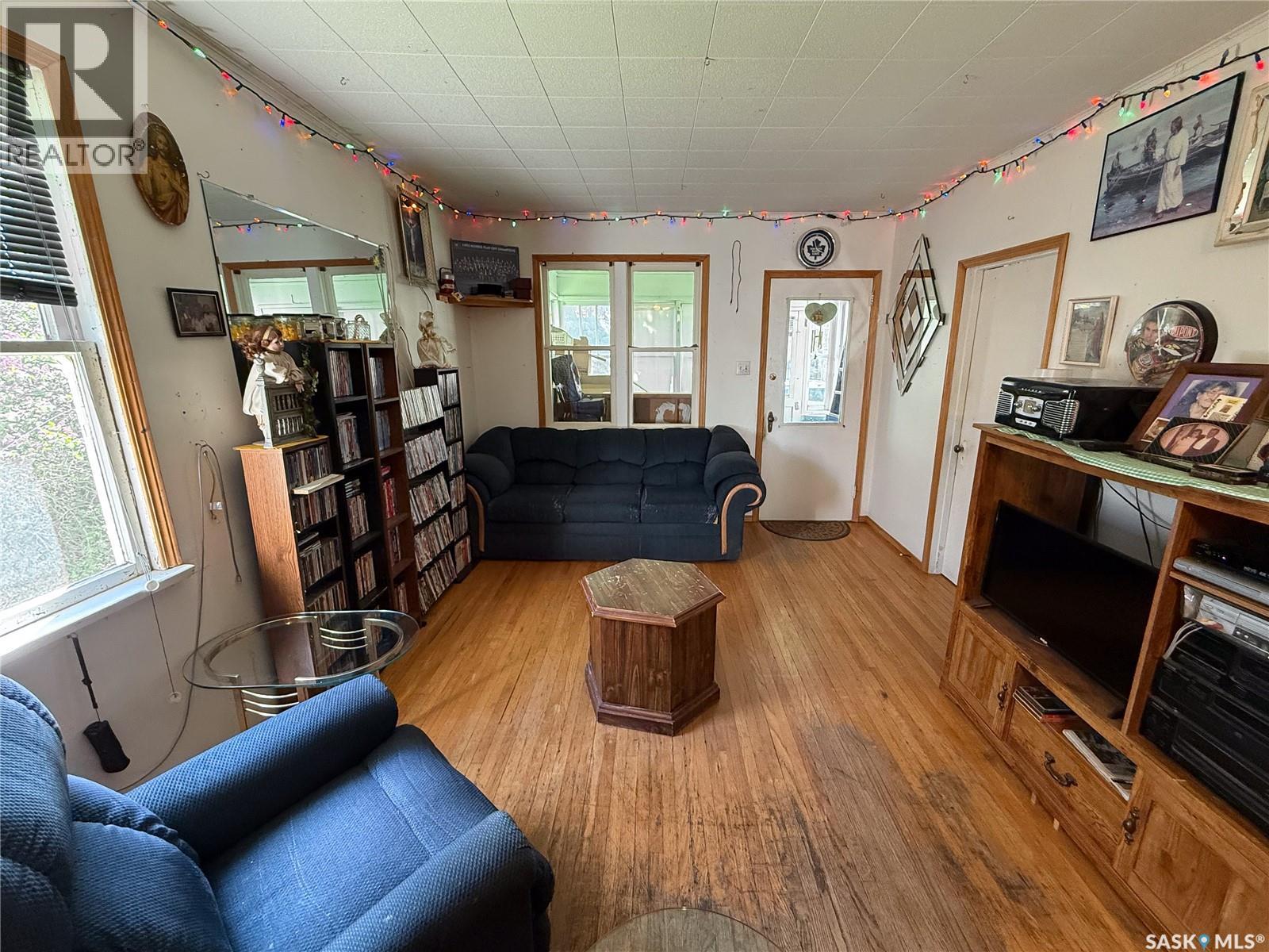 Single Family House Bungalow for Sale in  nd AVENUE NE Swift Current 