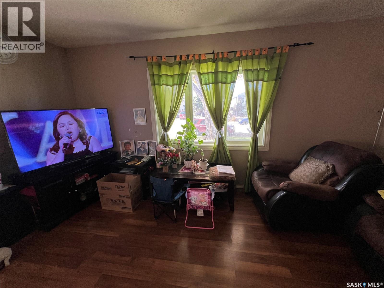 405 YORK STREET - 3