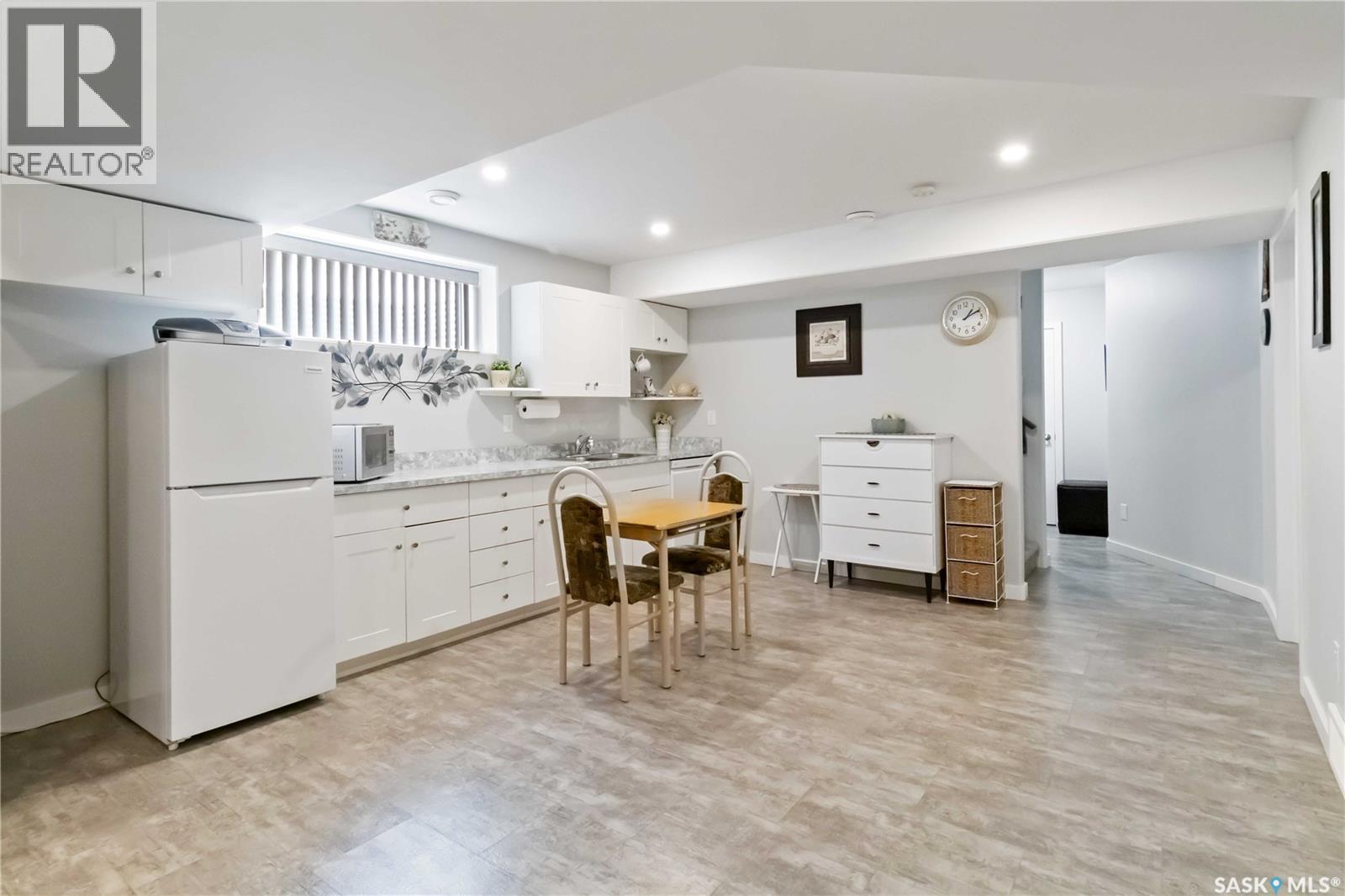 #14 3214 11th STREET - 20