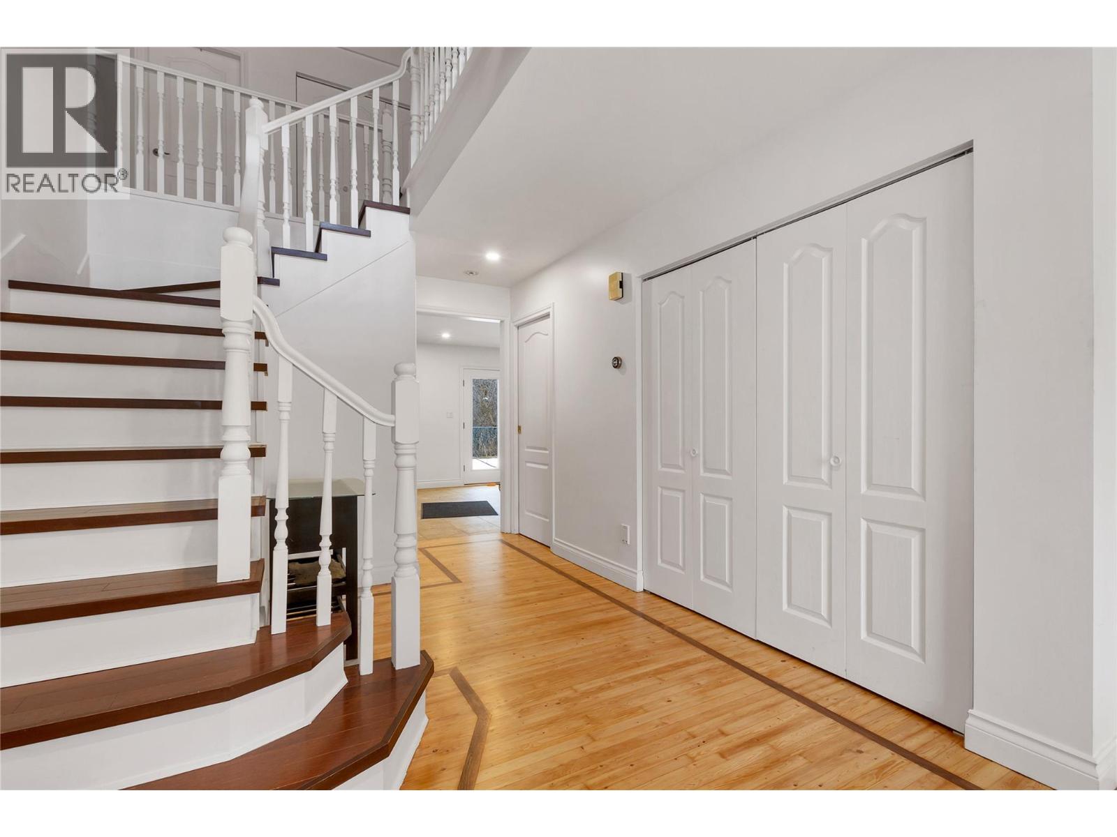 1065 BX Road - 3