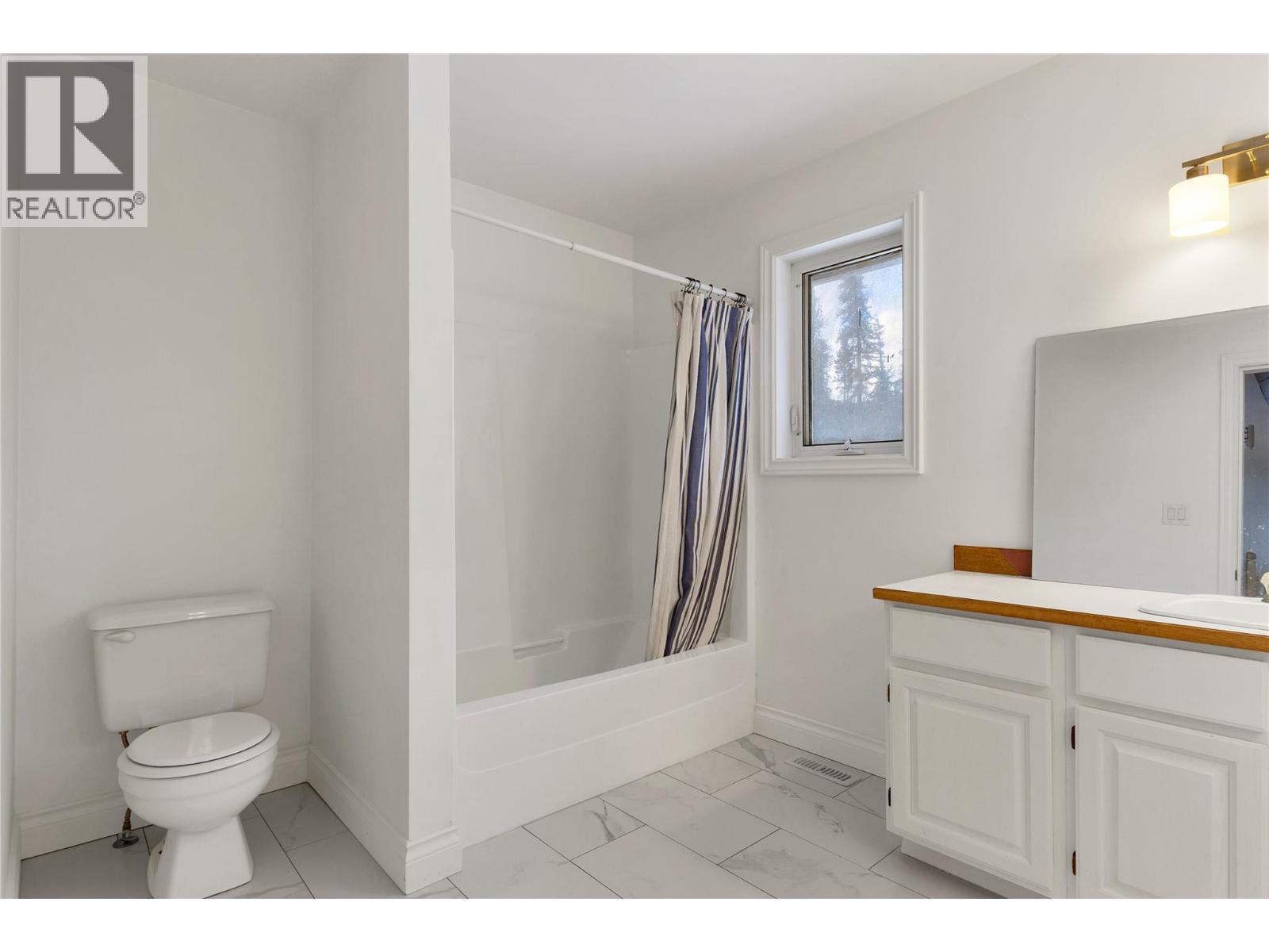 1065 BX Road - 48