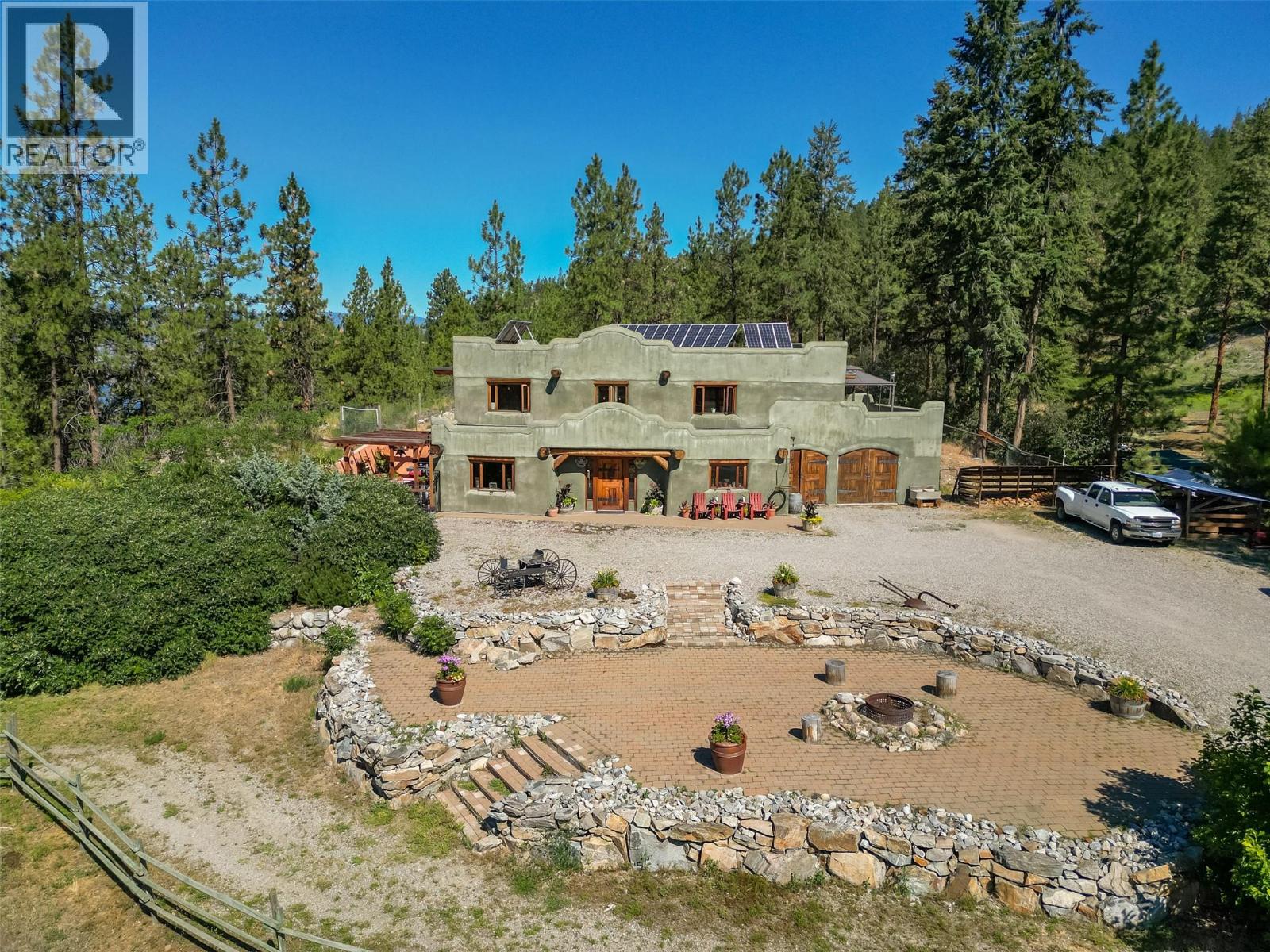 1525 Smethurst Road - 1