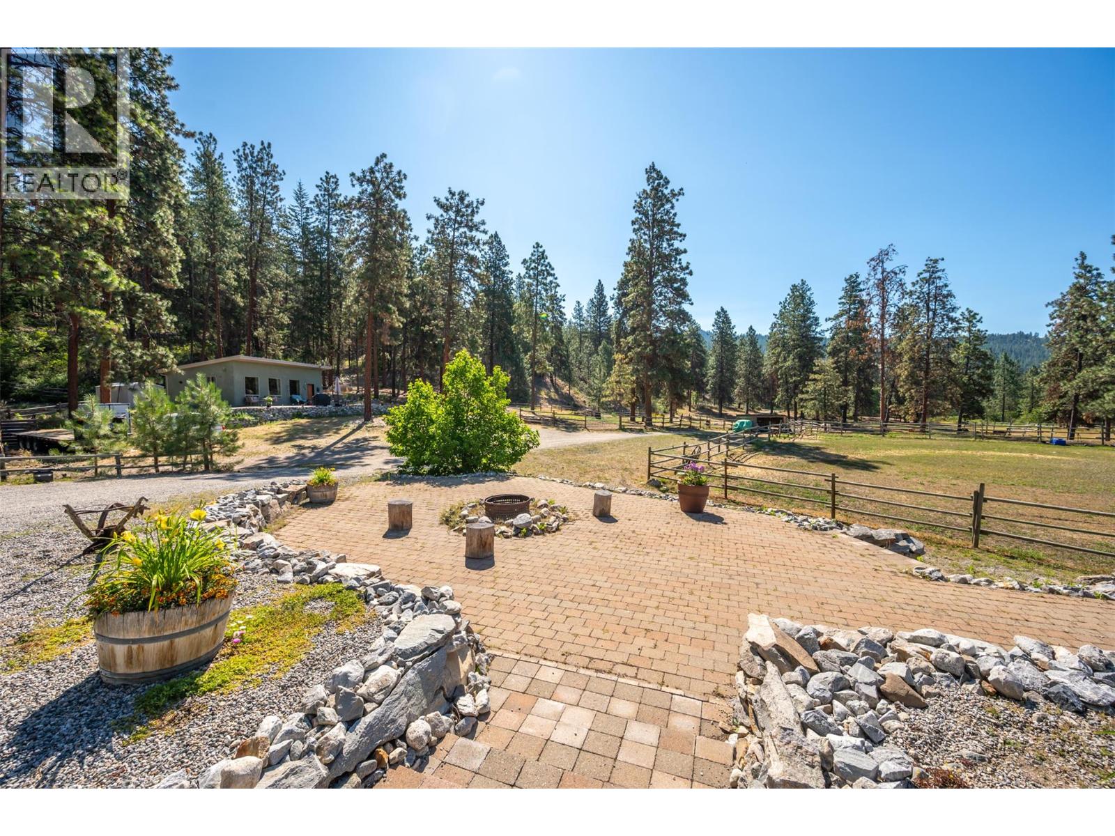  1525 Smethurst Road, Naramata