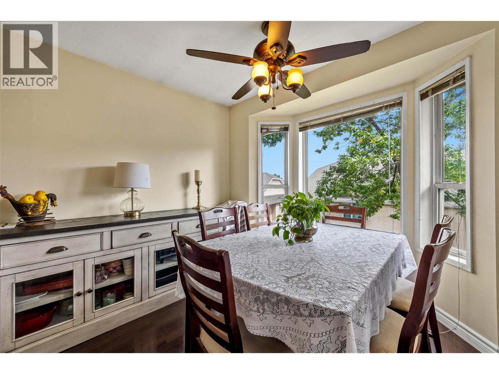 #27 1750 MCKINLEY COURT - 12