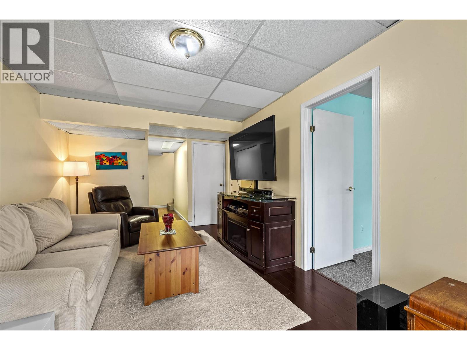 #27 1750 MCKINLEY COURT - 21