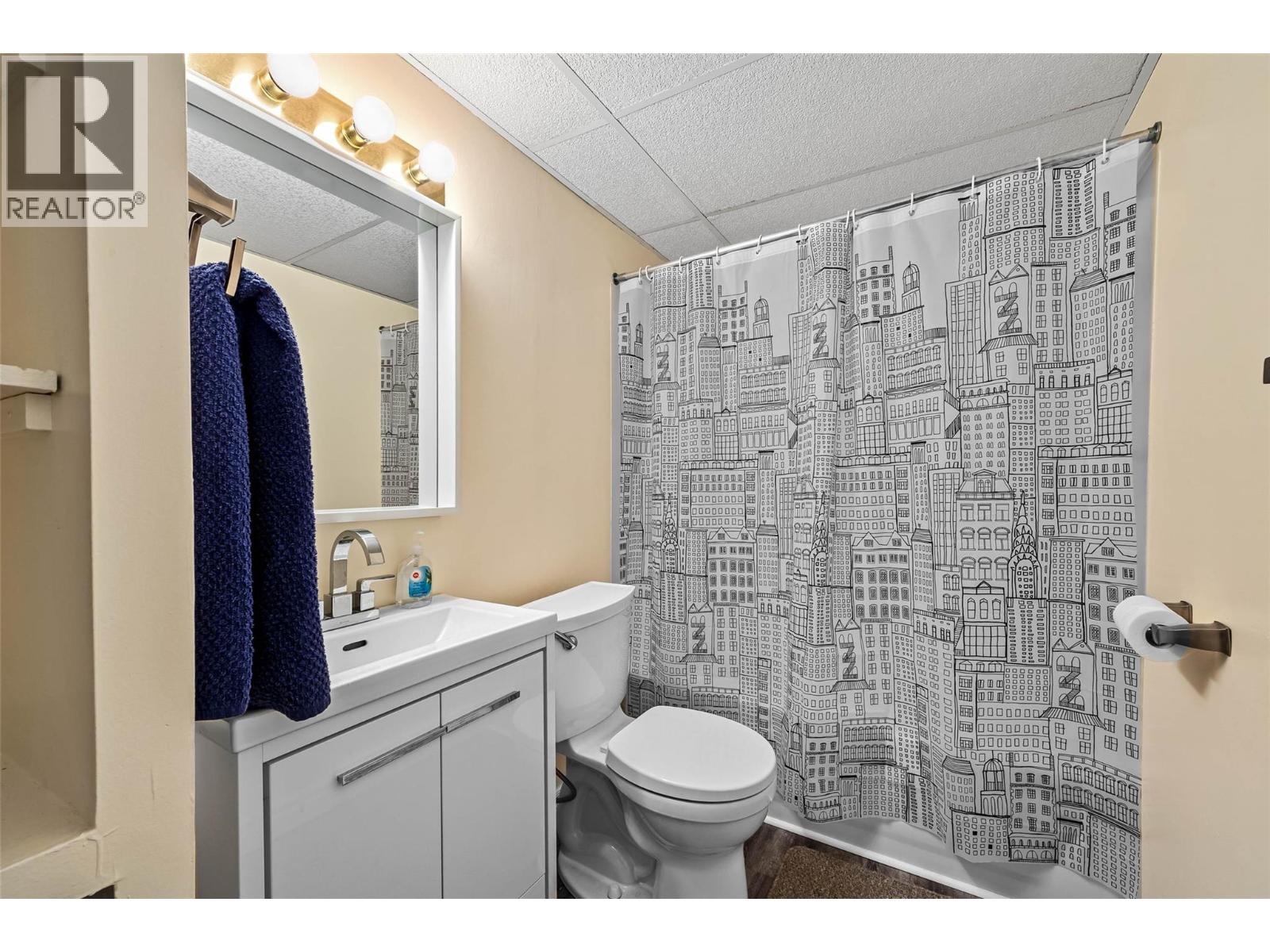 #27 1750 MCKINLEY COURT - 24