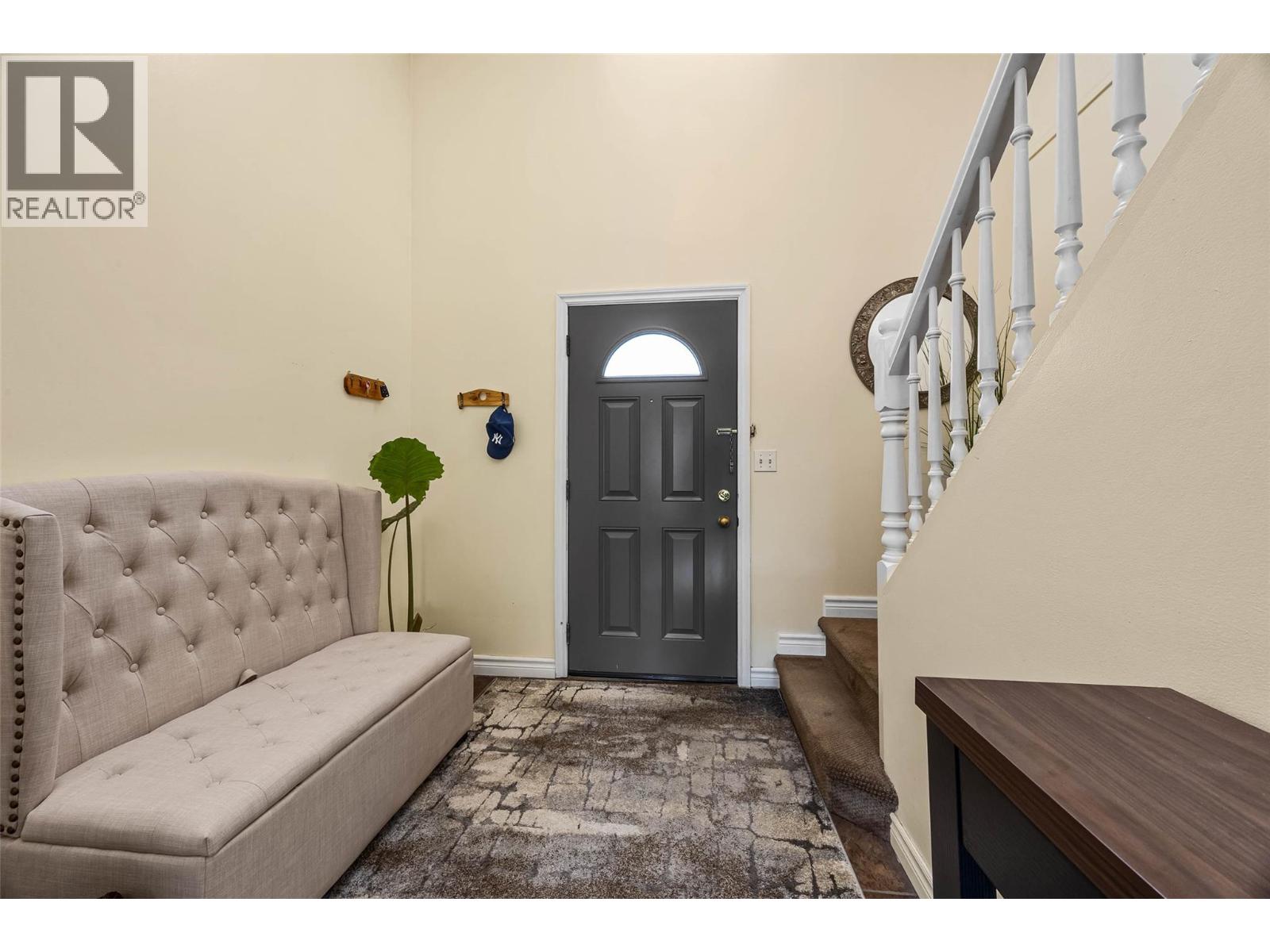 #27 1750 MCKINLEY COURT - 4