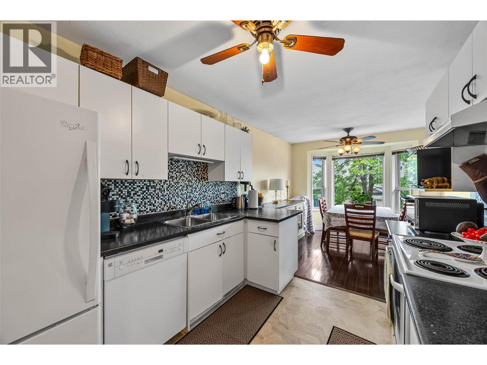 #27 1750 MCKINLEY COURT - 9