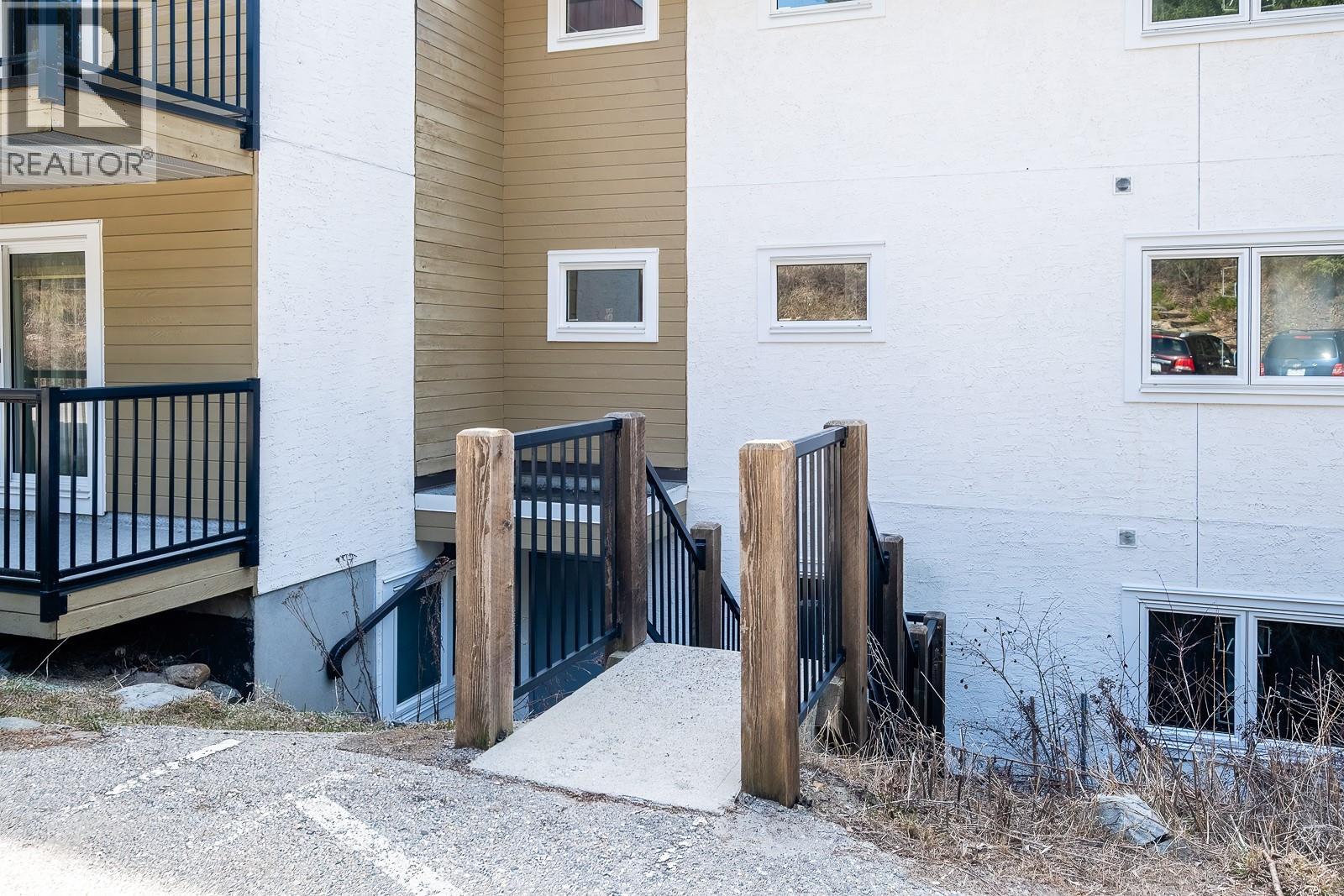 1510 Nickelplate Road Unit# 208, Rossland