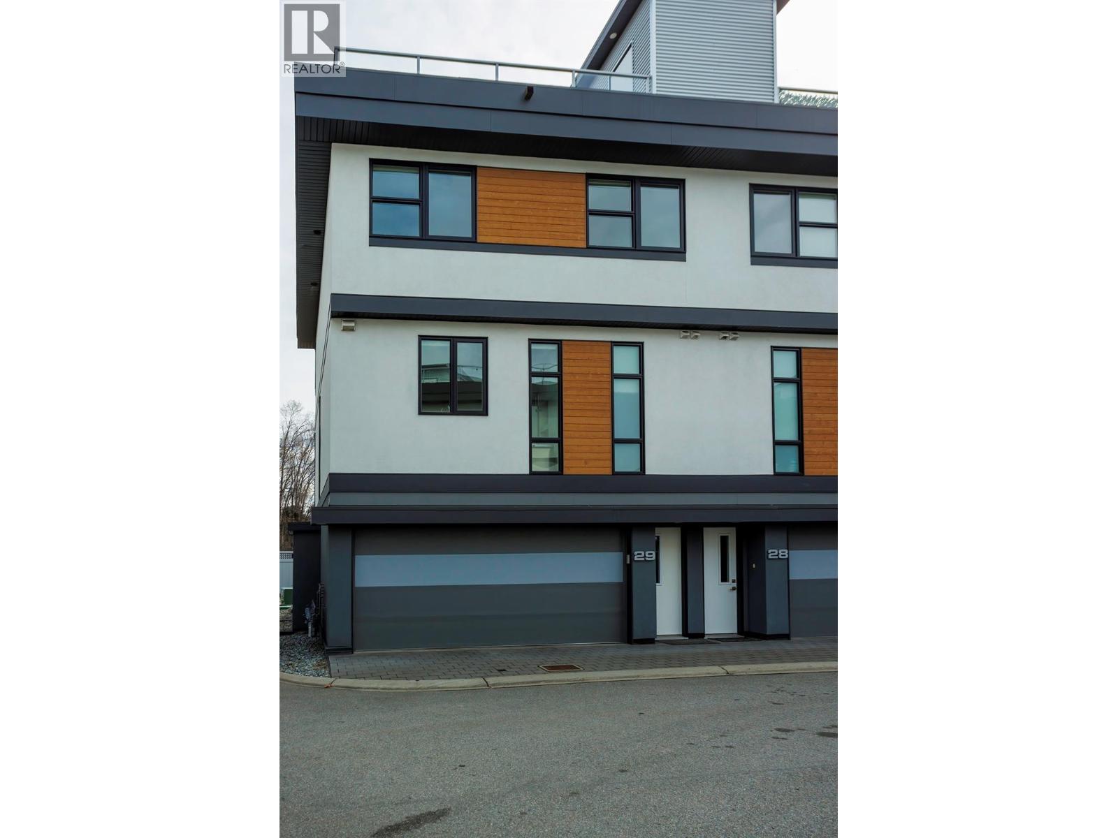 #29 1515 Highland Drive N - 35