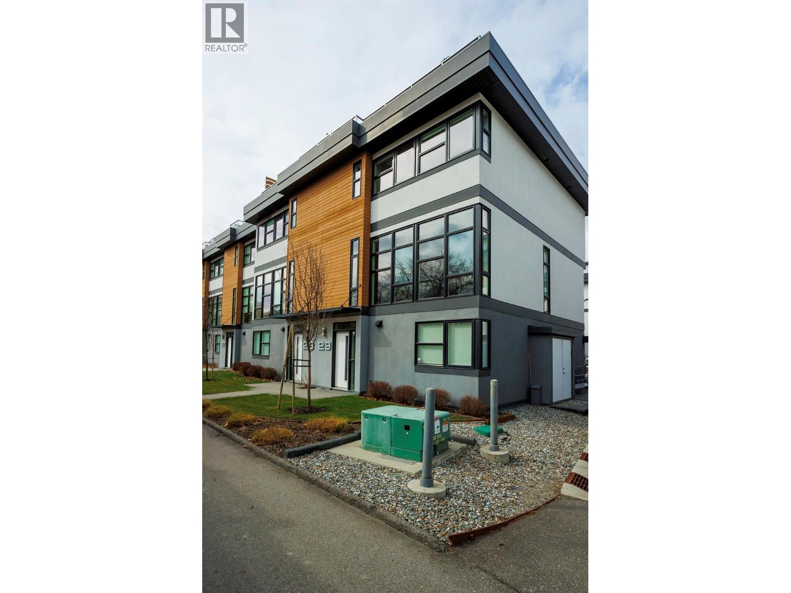 #29 1515 Highland Drive N - 36