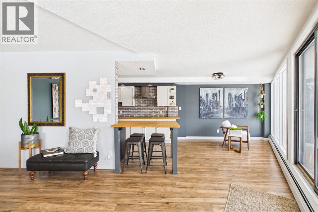 Single Family House for Sale in   Meredith Road NE Crescent Heights Calgary 