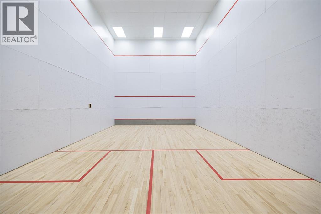 Single Family House for Sale in   Meredith Road NE Crescent Heights Calgary 