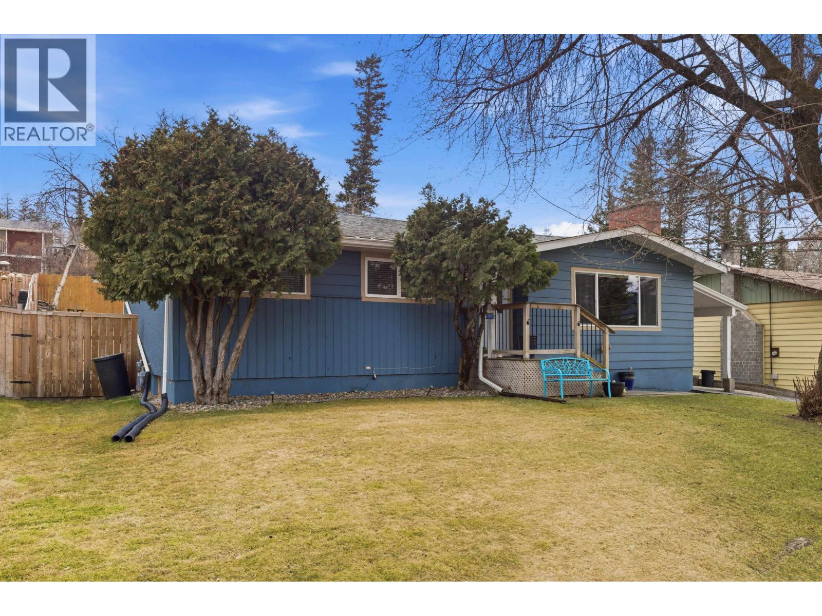 716 PIGEON AVENUE - Image 2