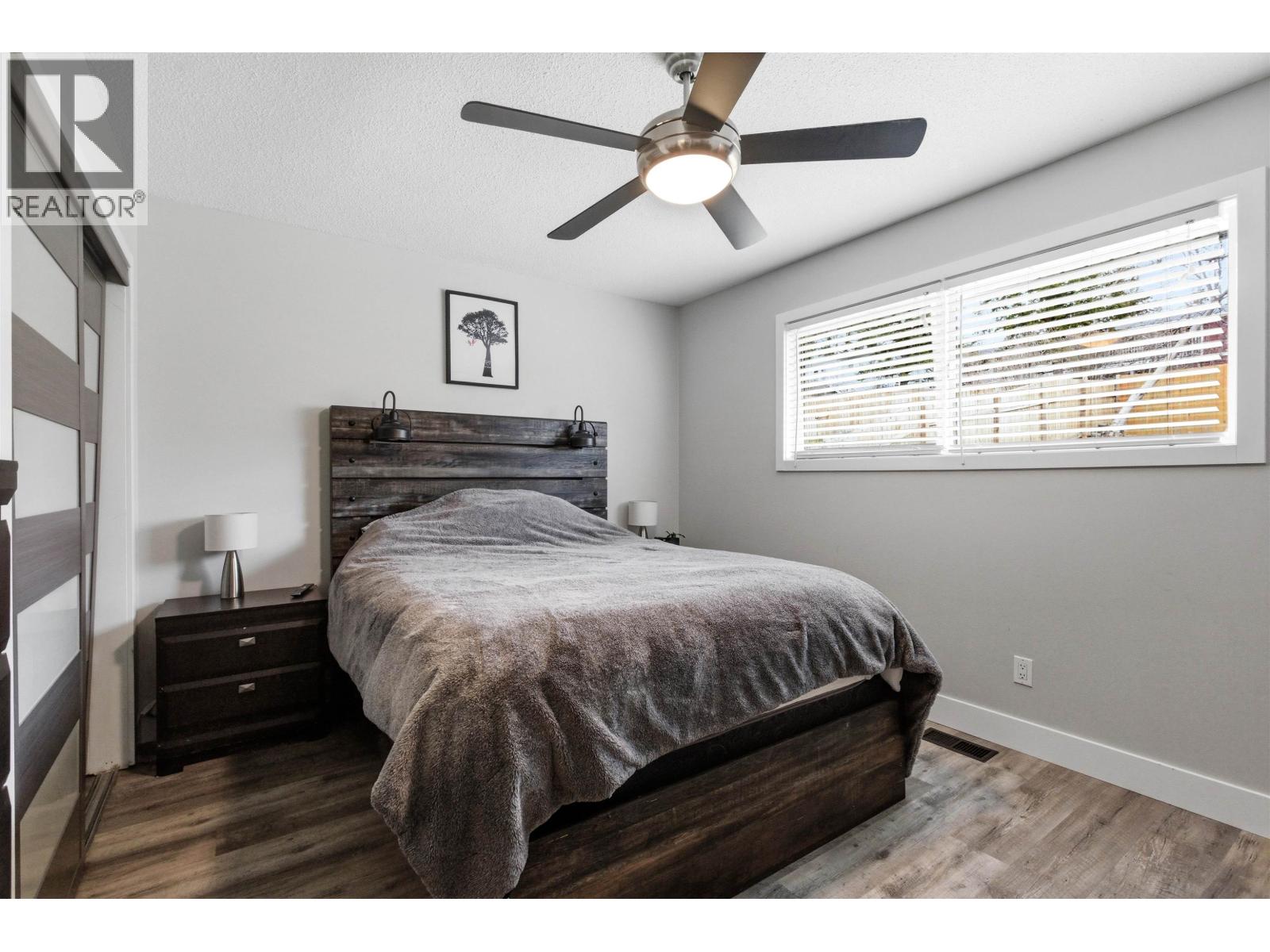 716 PIGEON AVENUE - 12