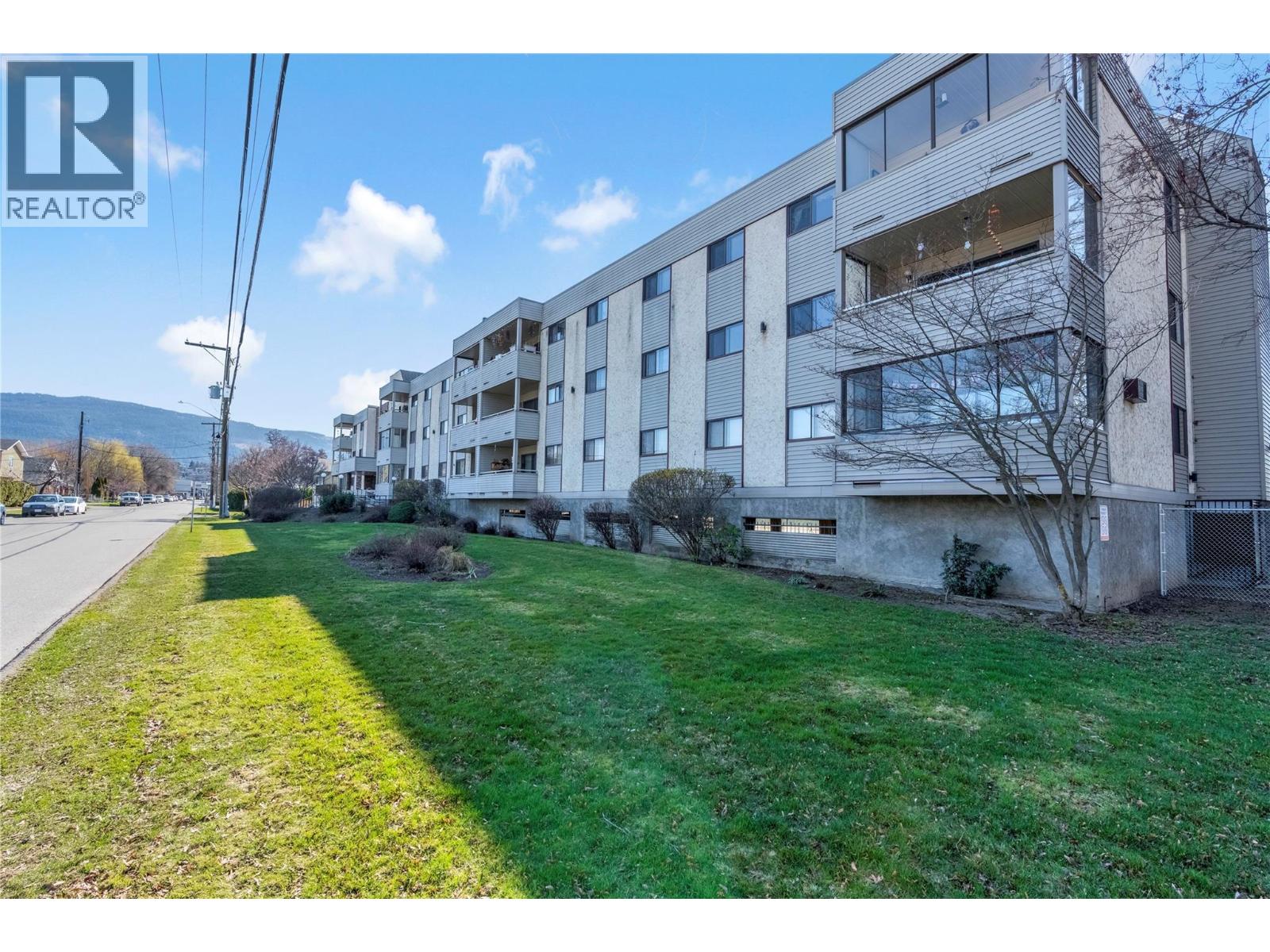 #109 3608 27 AVENUE - 30