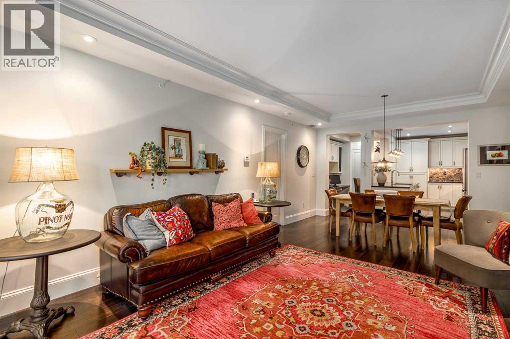 Single Family House for Sale in   Quarry Way SE Douglasdale/Glen Calgary 