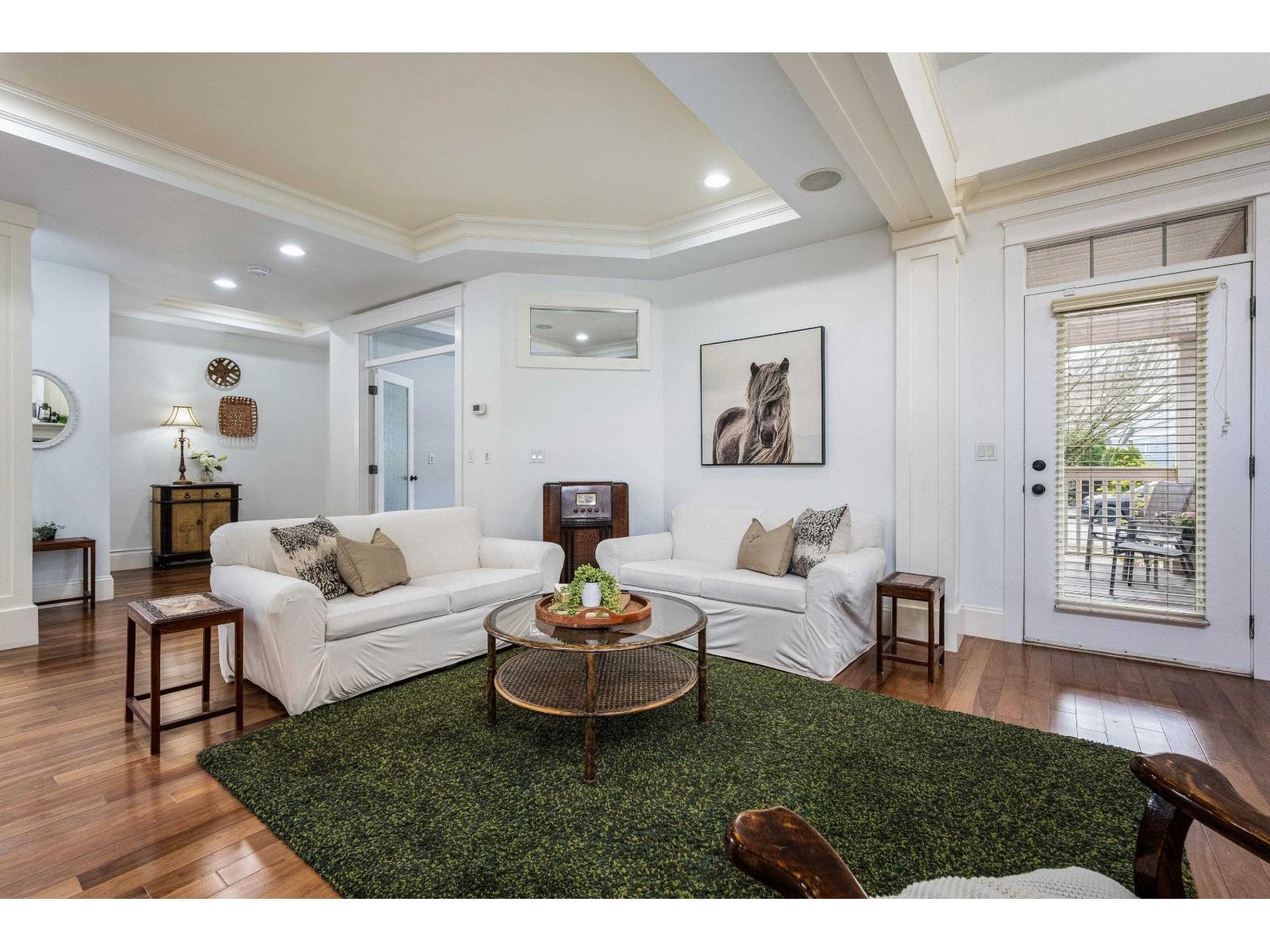 5853 GARRISON BOULEVARD, Garrison Crossing, Chilliwack