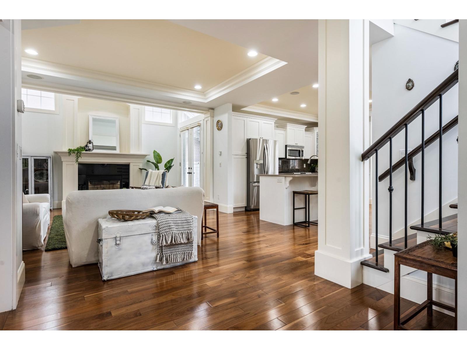 5853 GARRISON BOULEVARD, Garrison Crossing, Chilliwack