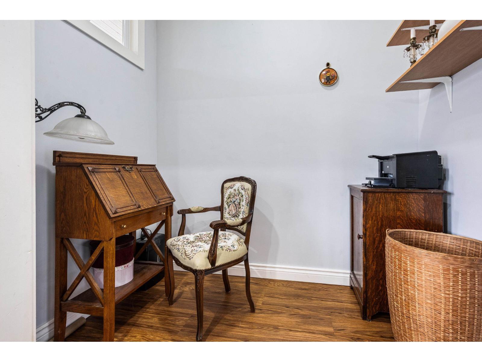 5853 GARRISON BOULEVARD, Garrison Crossing, Chilliwack