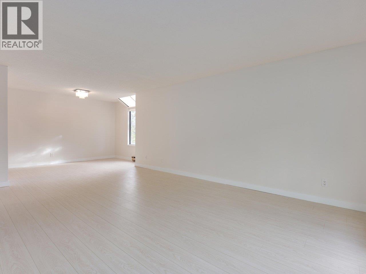 #306-8400 ACKROYD Road, Richmond