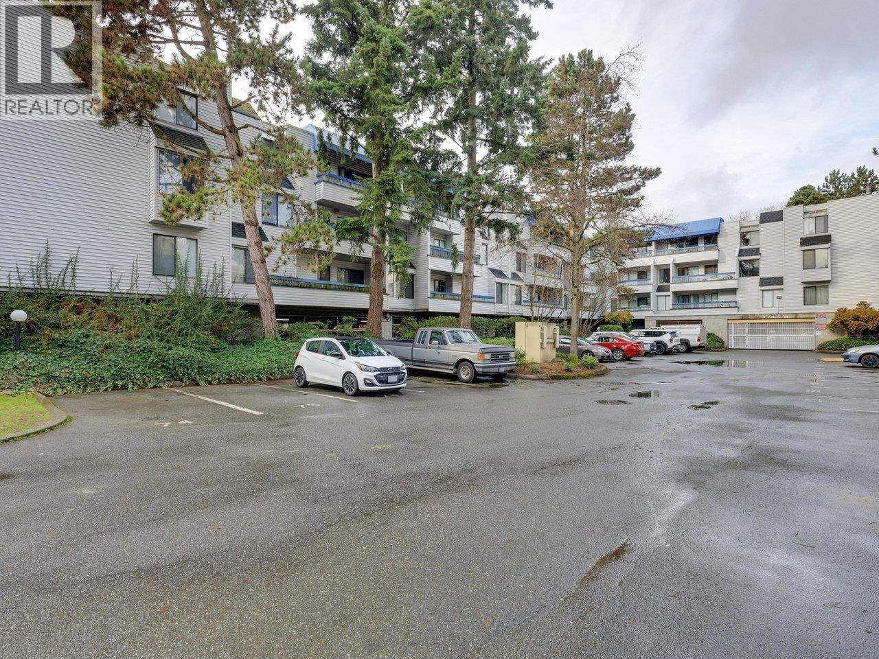 #306-8400 ACKROYD Road, Richmond