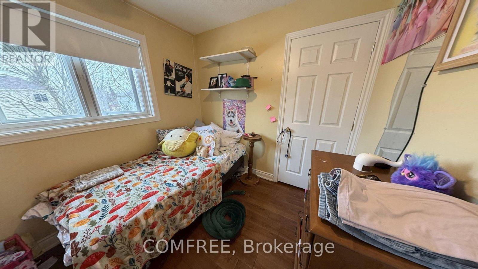 24 SHORTREED COURT - 16