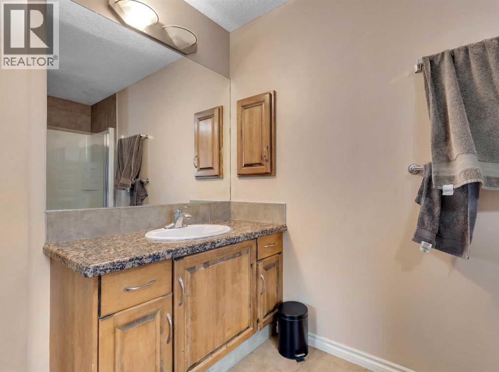 60 Sherwood Way NW - 20