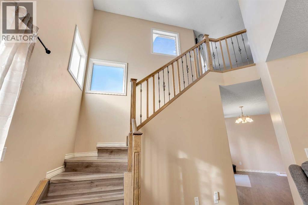 60 Sherwood Way NW - 12