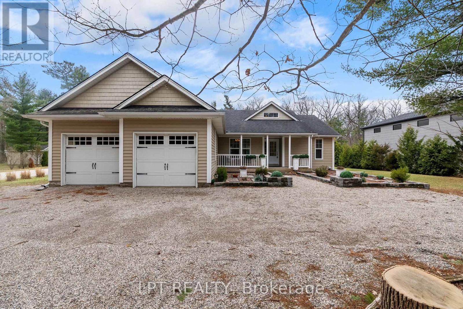 10023 JENNA ROAD, Lambton Shores (Grand Bend), Ontario
