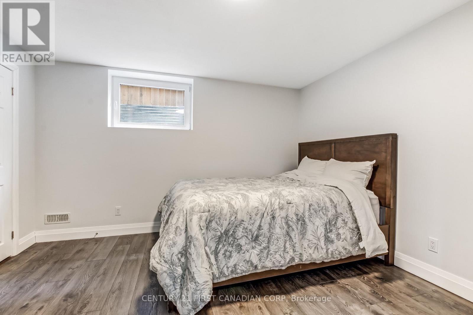 753 SUPERIOR DRIVE Property Photo