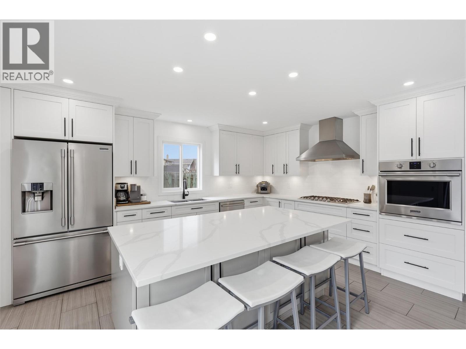  2298 Balfour Court, Kamloops