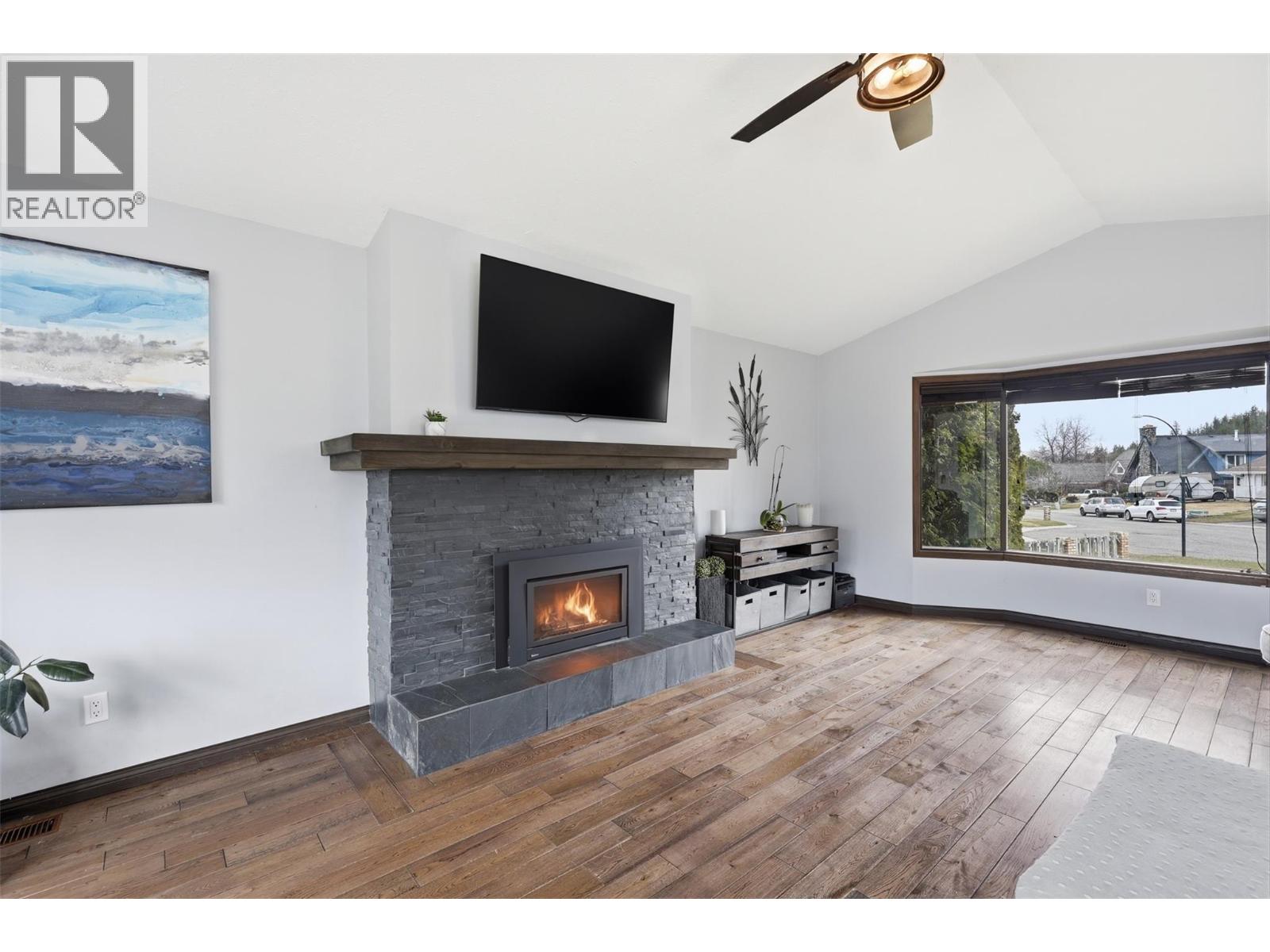  2298 Balfour Court, Kamloops