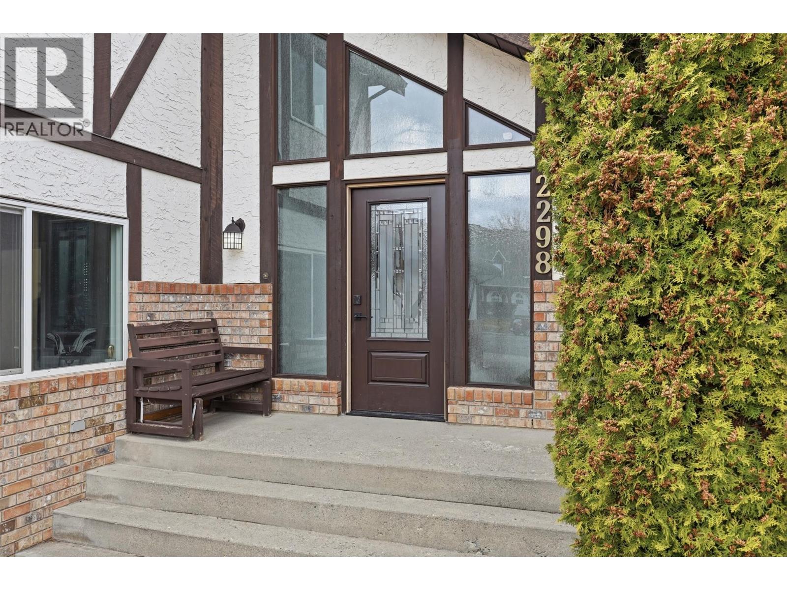  2298 Balfour Court, Kamloops