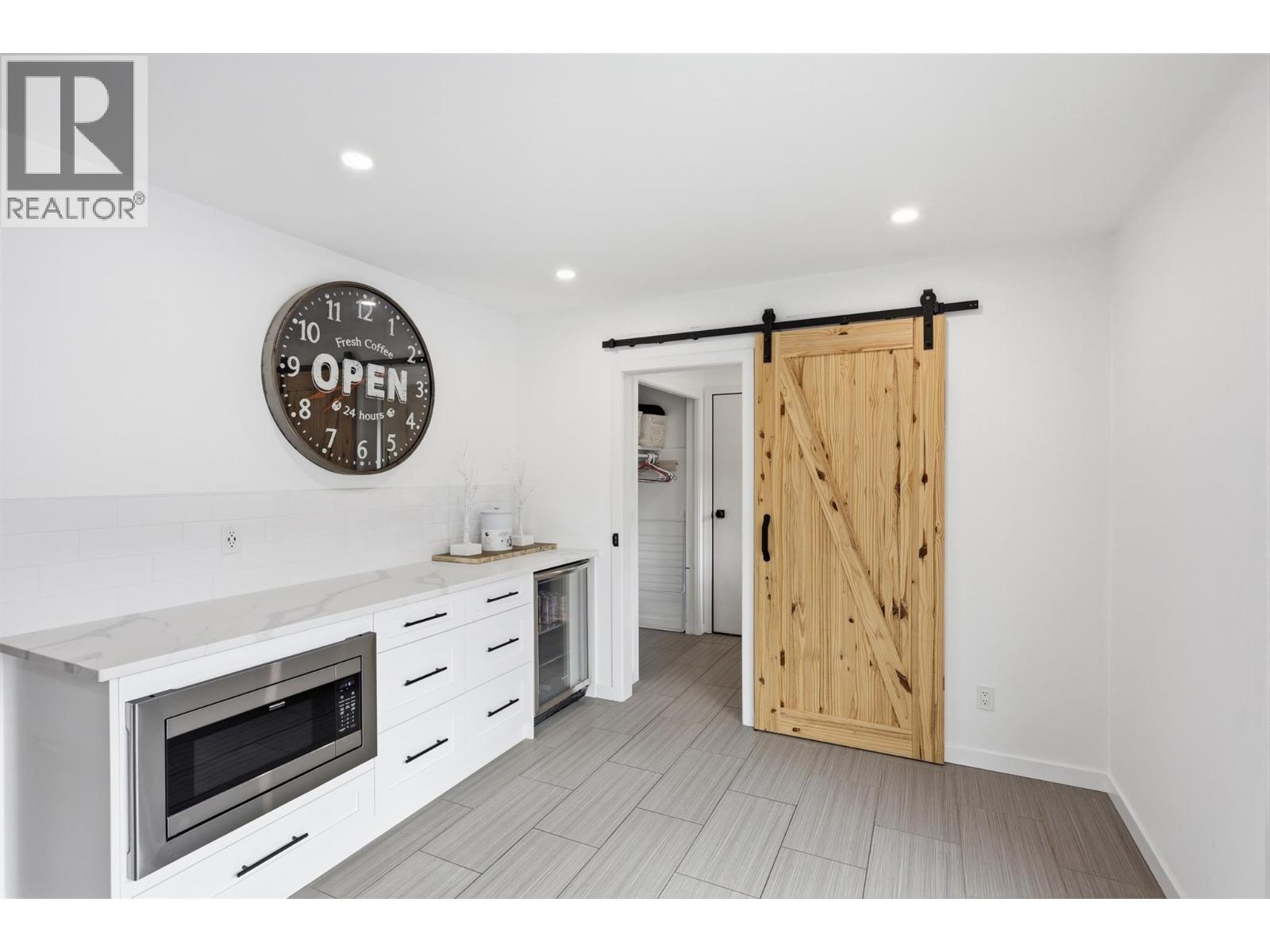  2298 Balfour Court, Kamloops