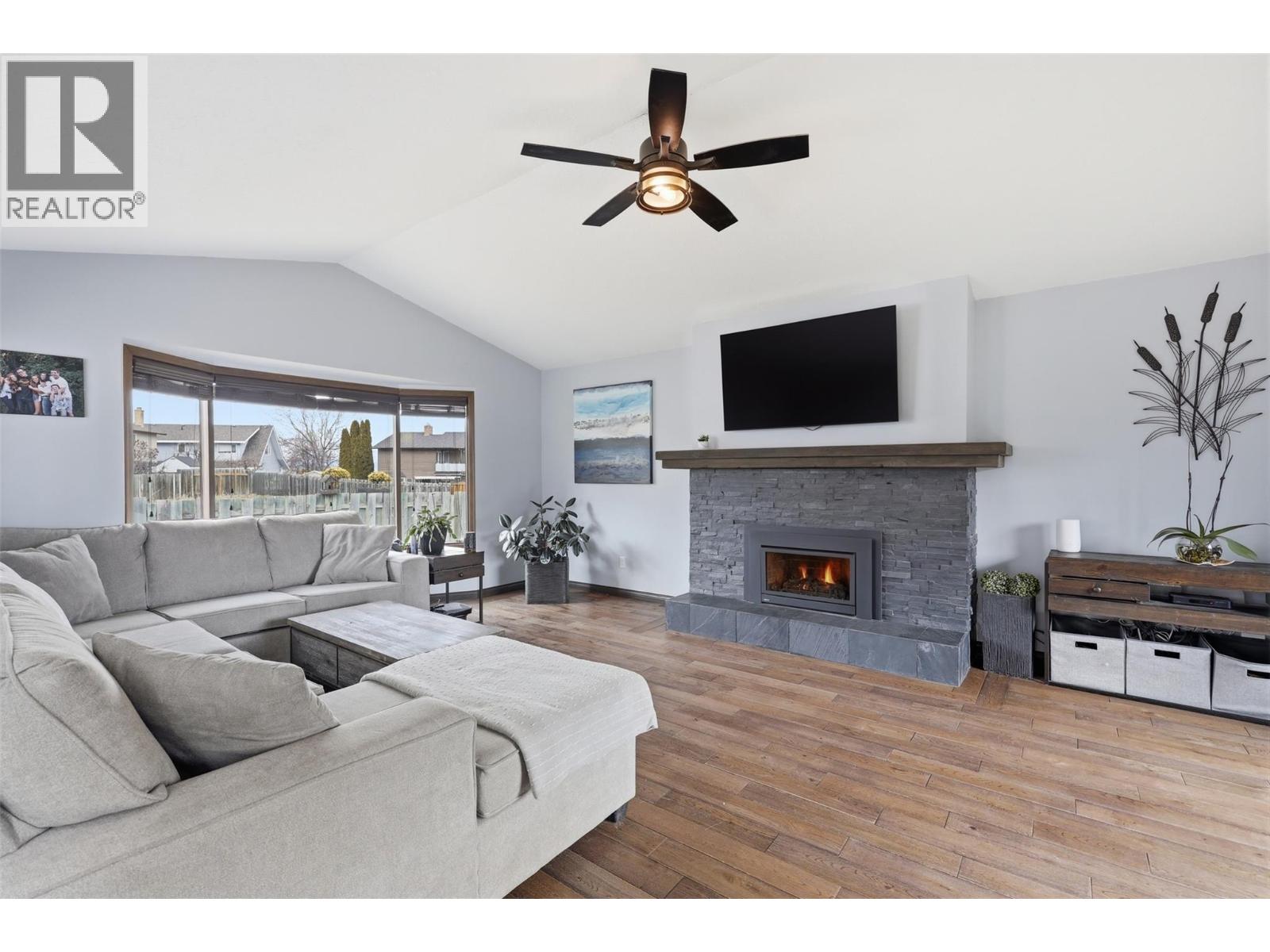  2298 Balfour Court, Kamloops