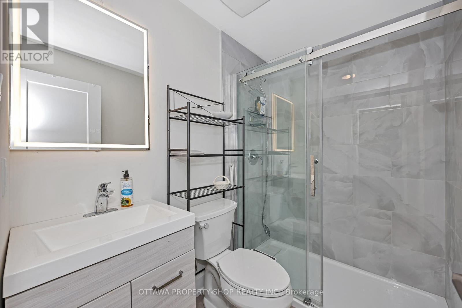 1355 MORY STREET - 41