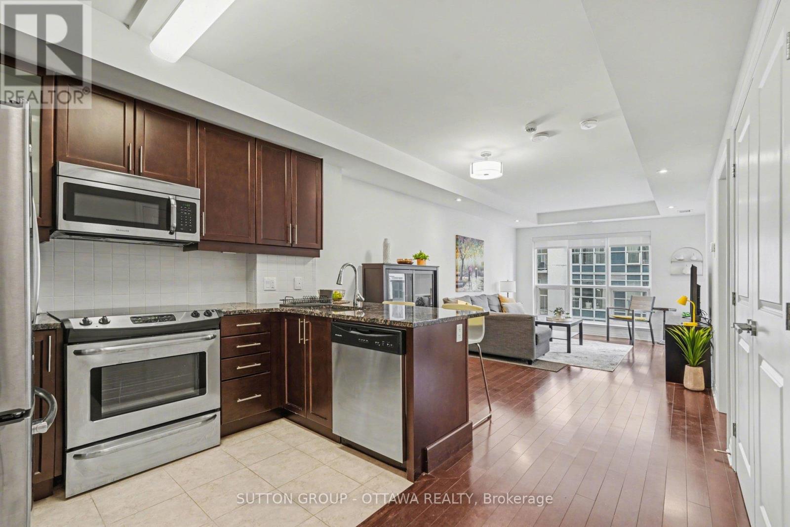 Open concept kitchen/living space
