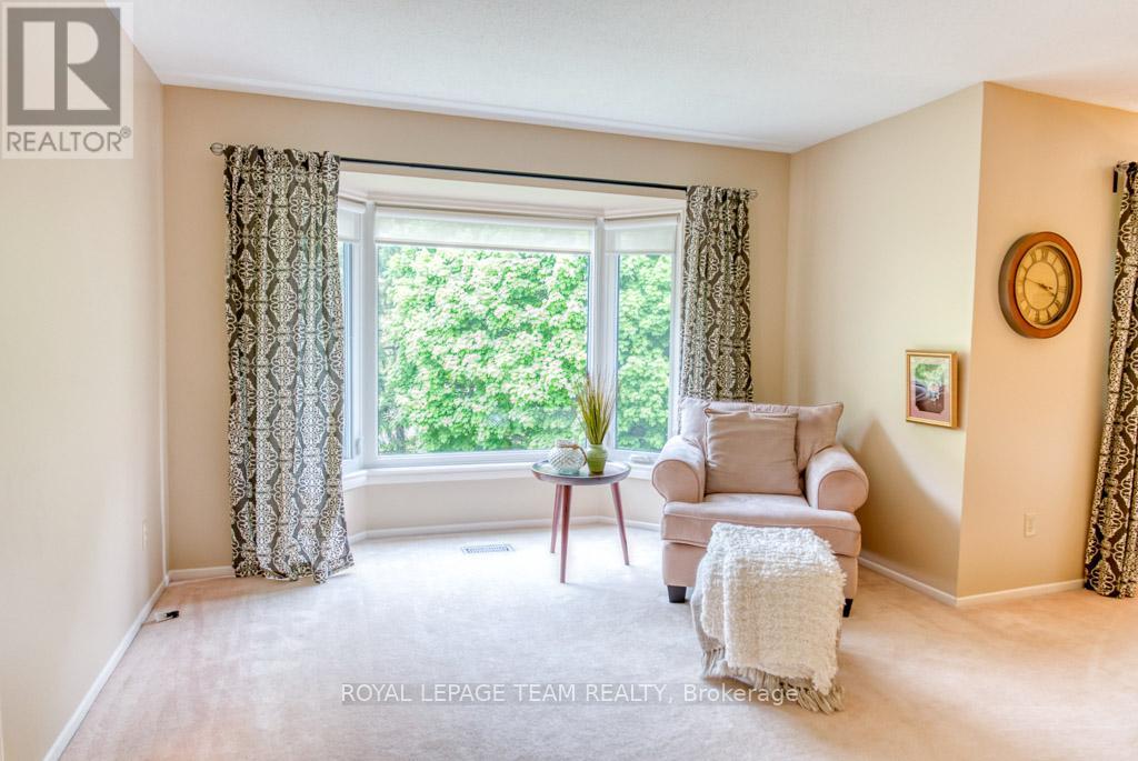 27 SHERK CRESCENT - 26