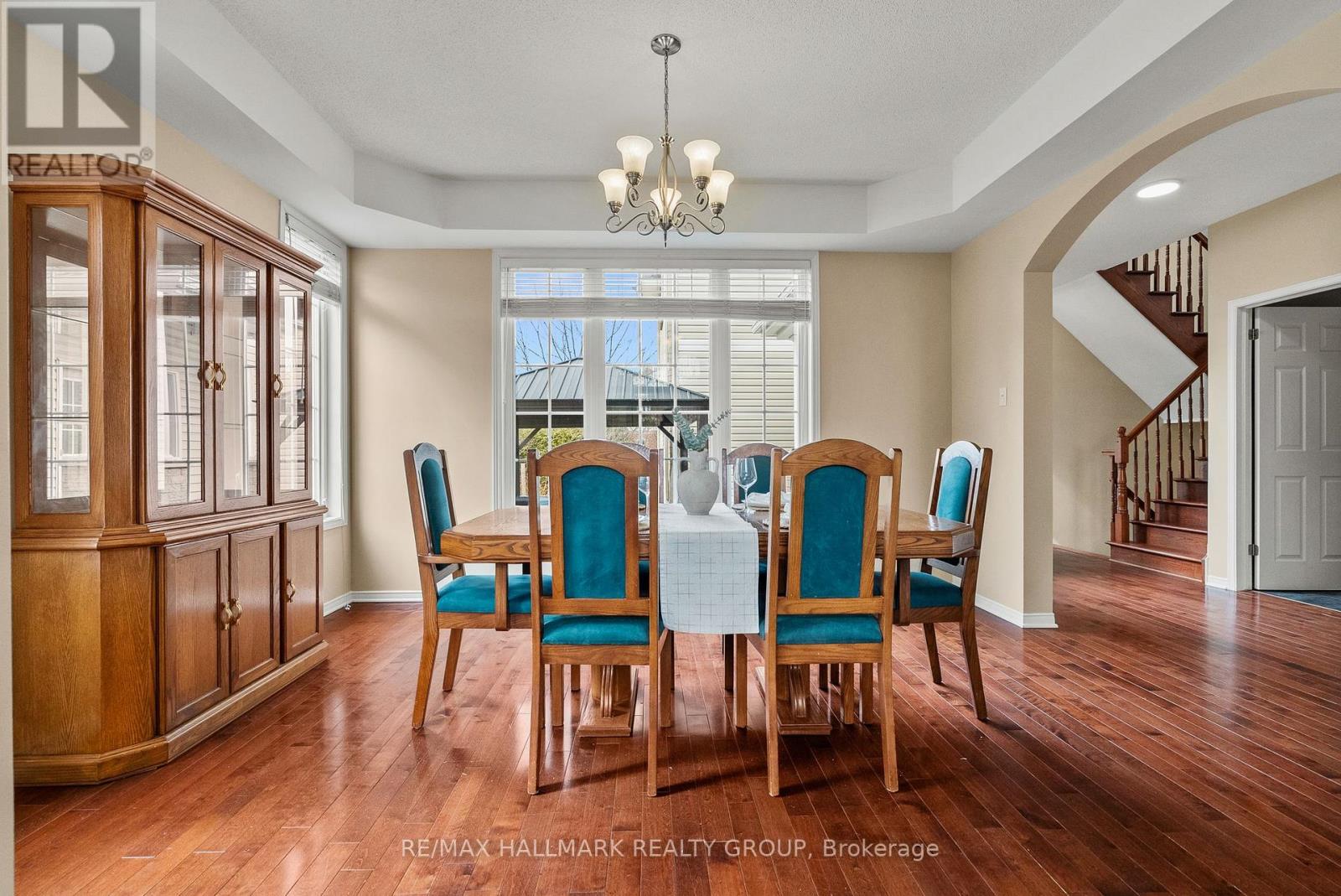 303 PARKIN CIRCLE - 11