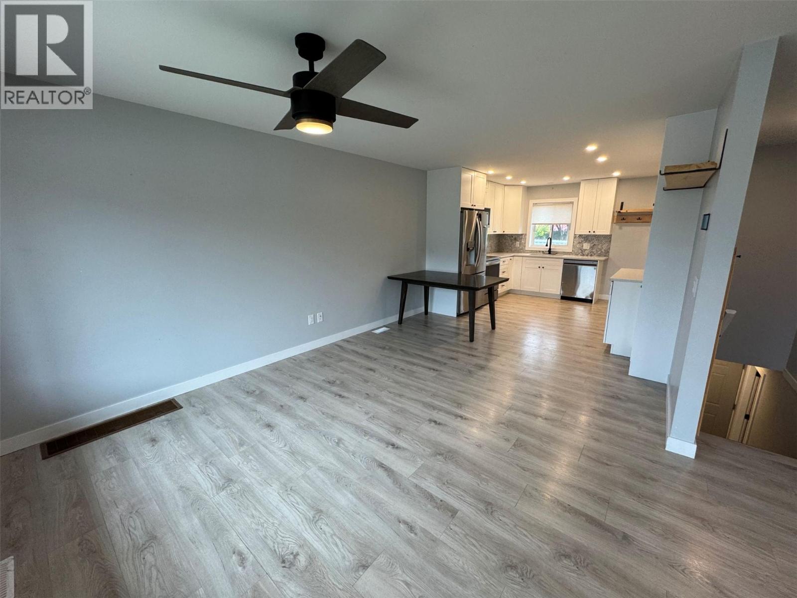 #B 2680 75 AVENUE - Image 3