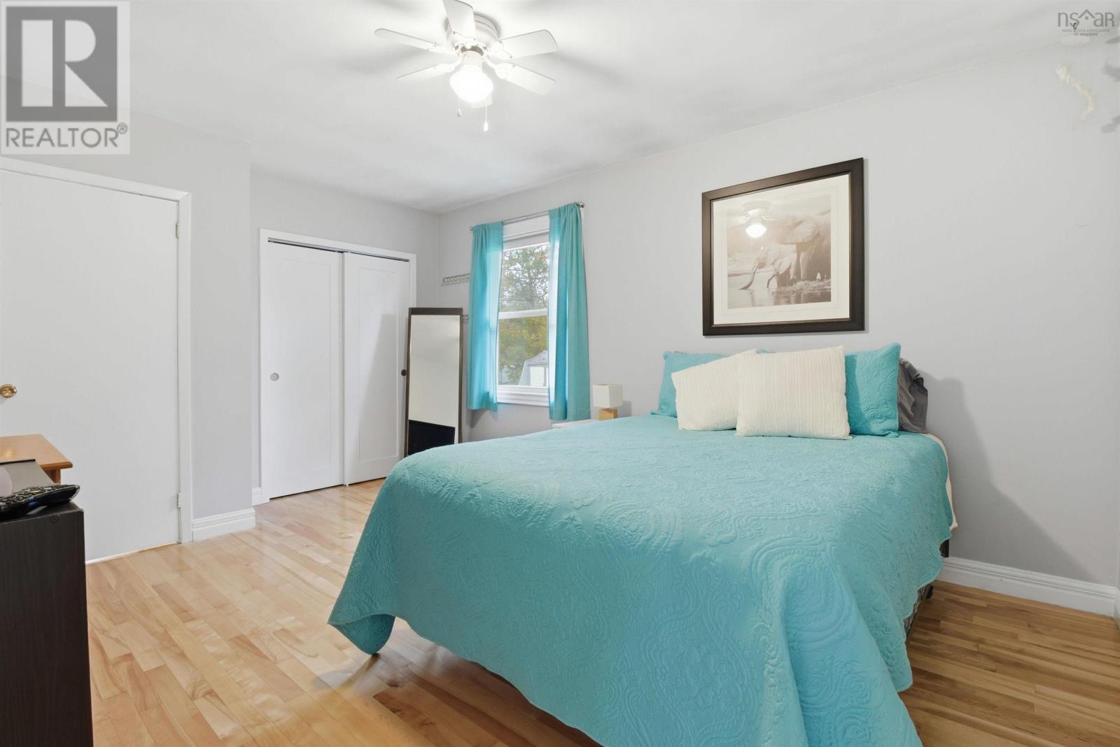 Property 17 of 46 of 643 Highway 1