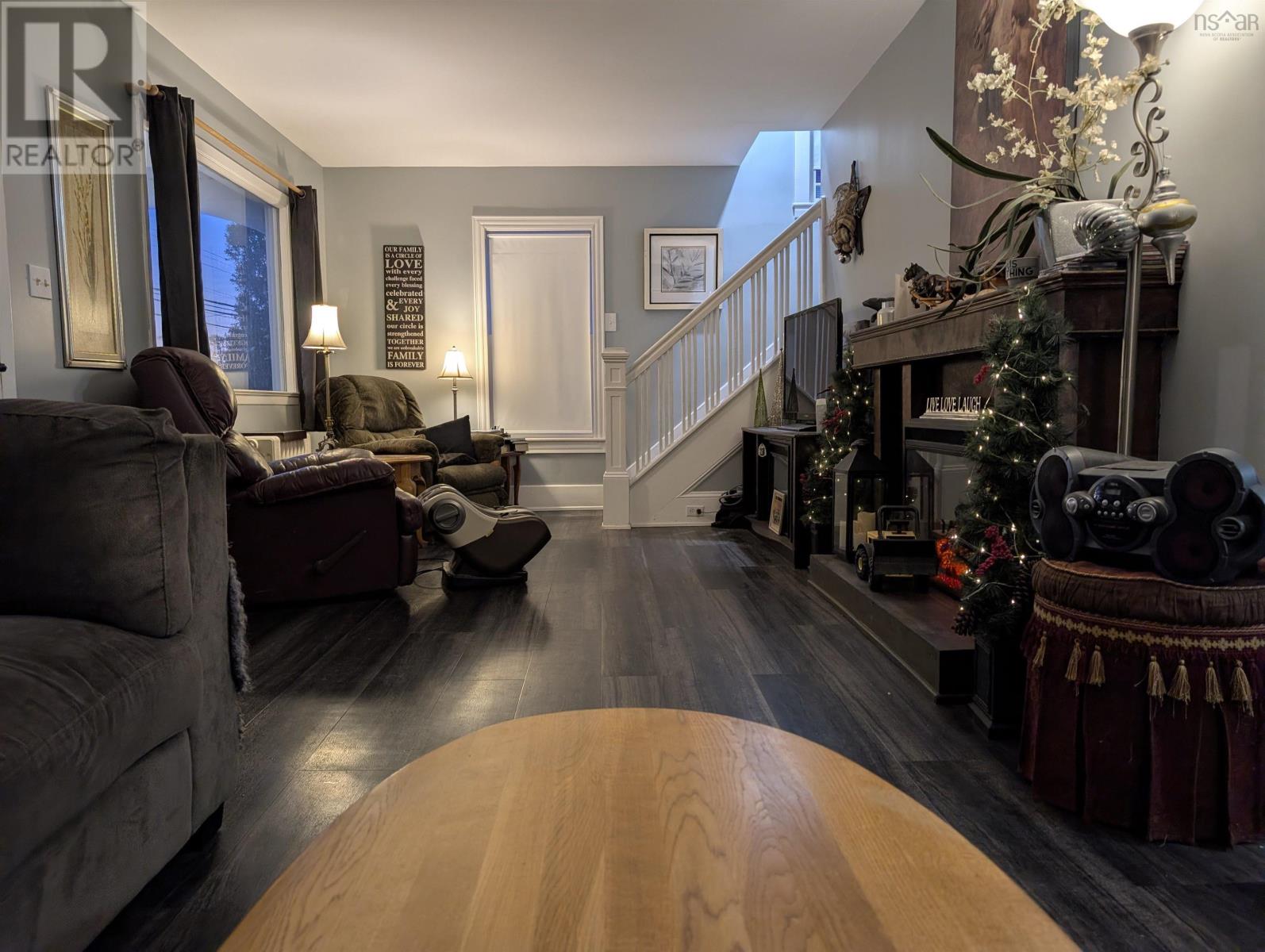 Property 14 of 46 of 1223 Plains Road