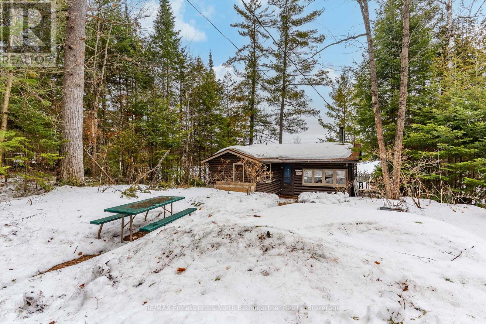 Single Family House Bungalow for Sale in  COULSON LANE Highlands East (Glamorgan) 