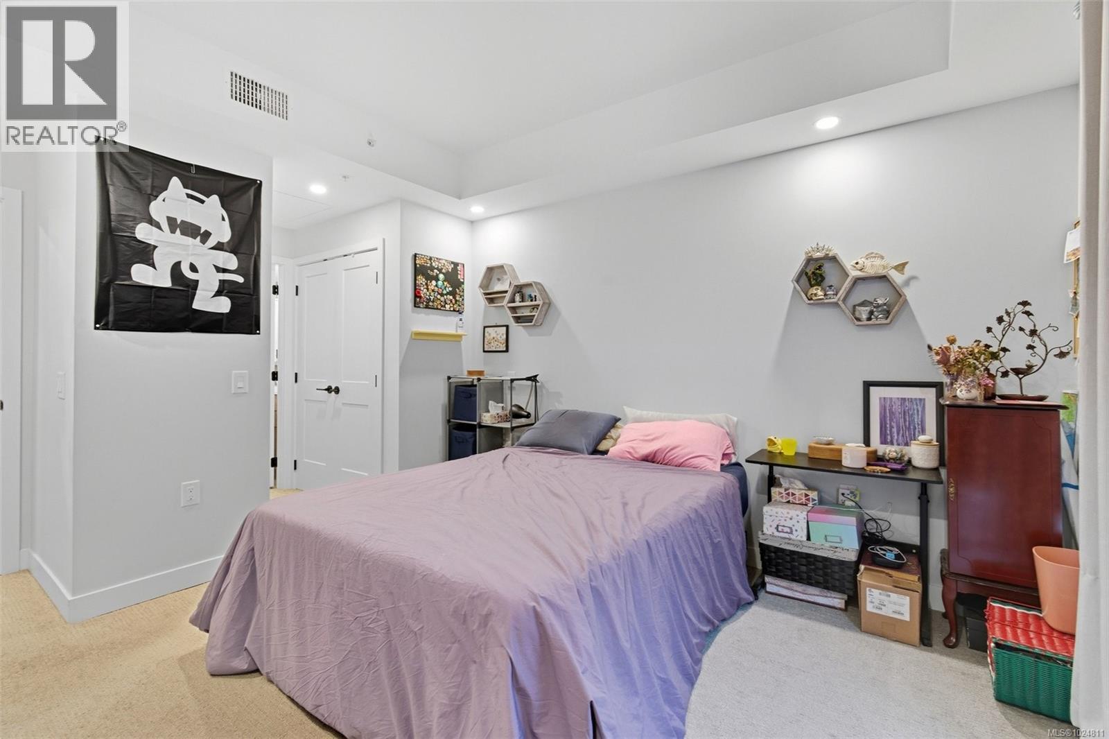 #304 950 WHIRLAWAY CRES - 13