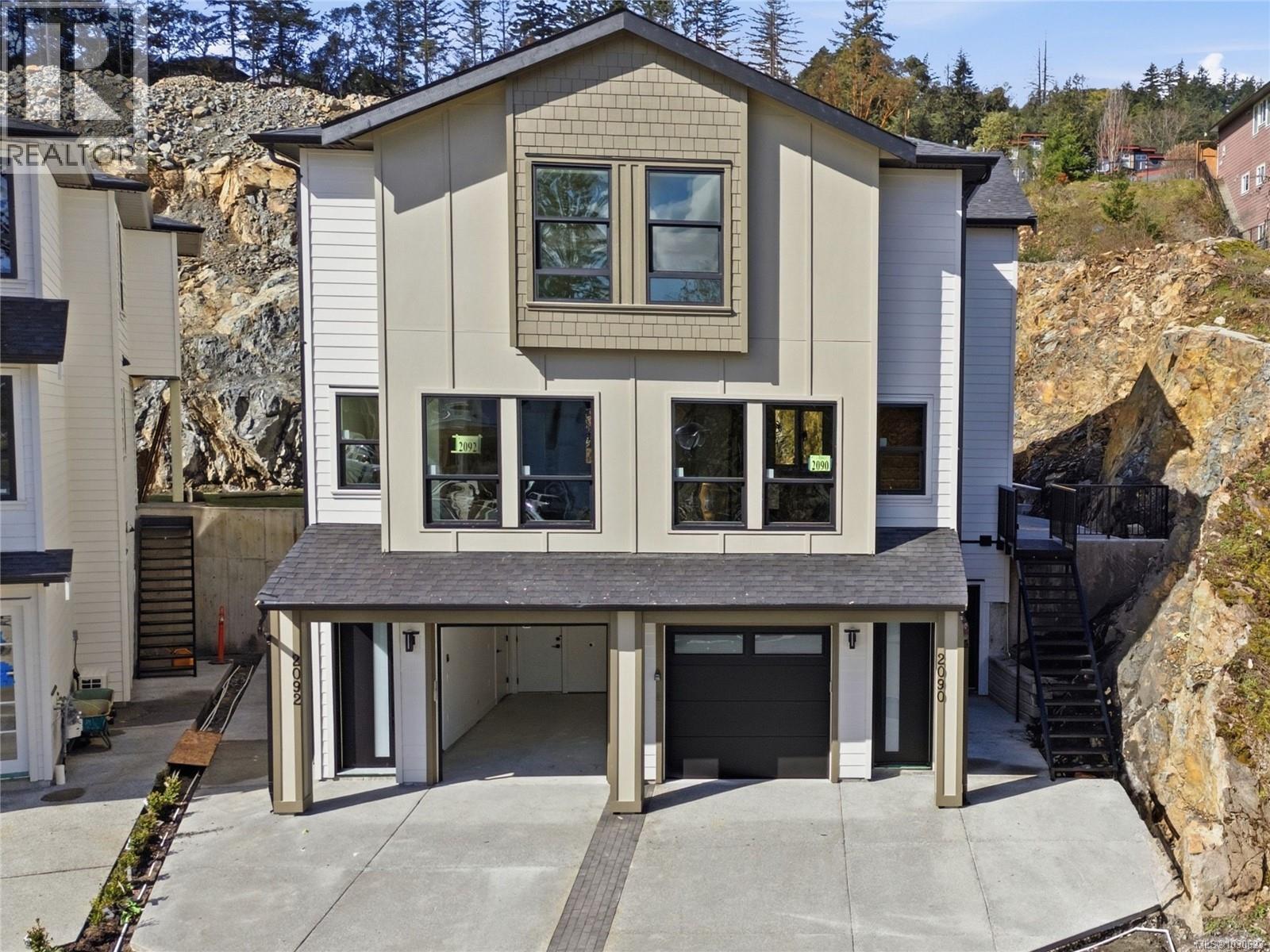 2090 KINGBIRD DR - Image 3