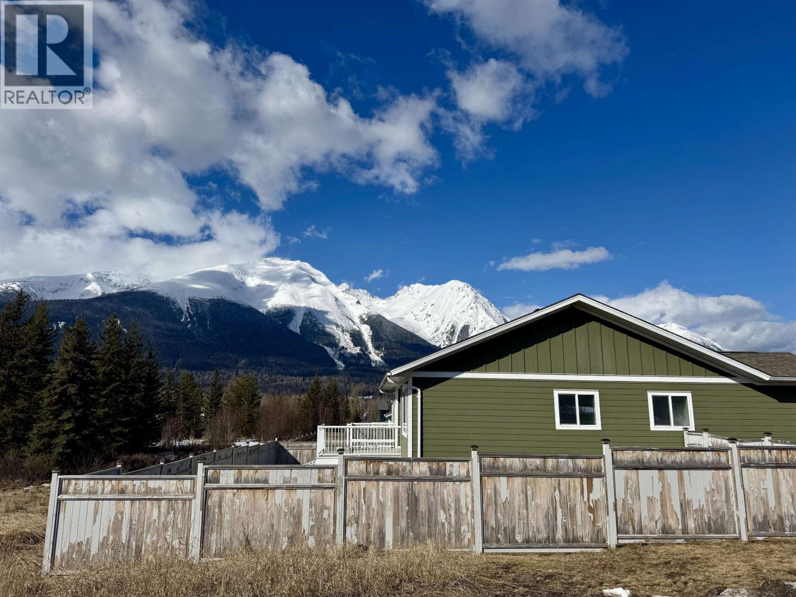 29 STARLITER Way, Smithers