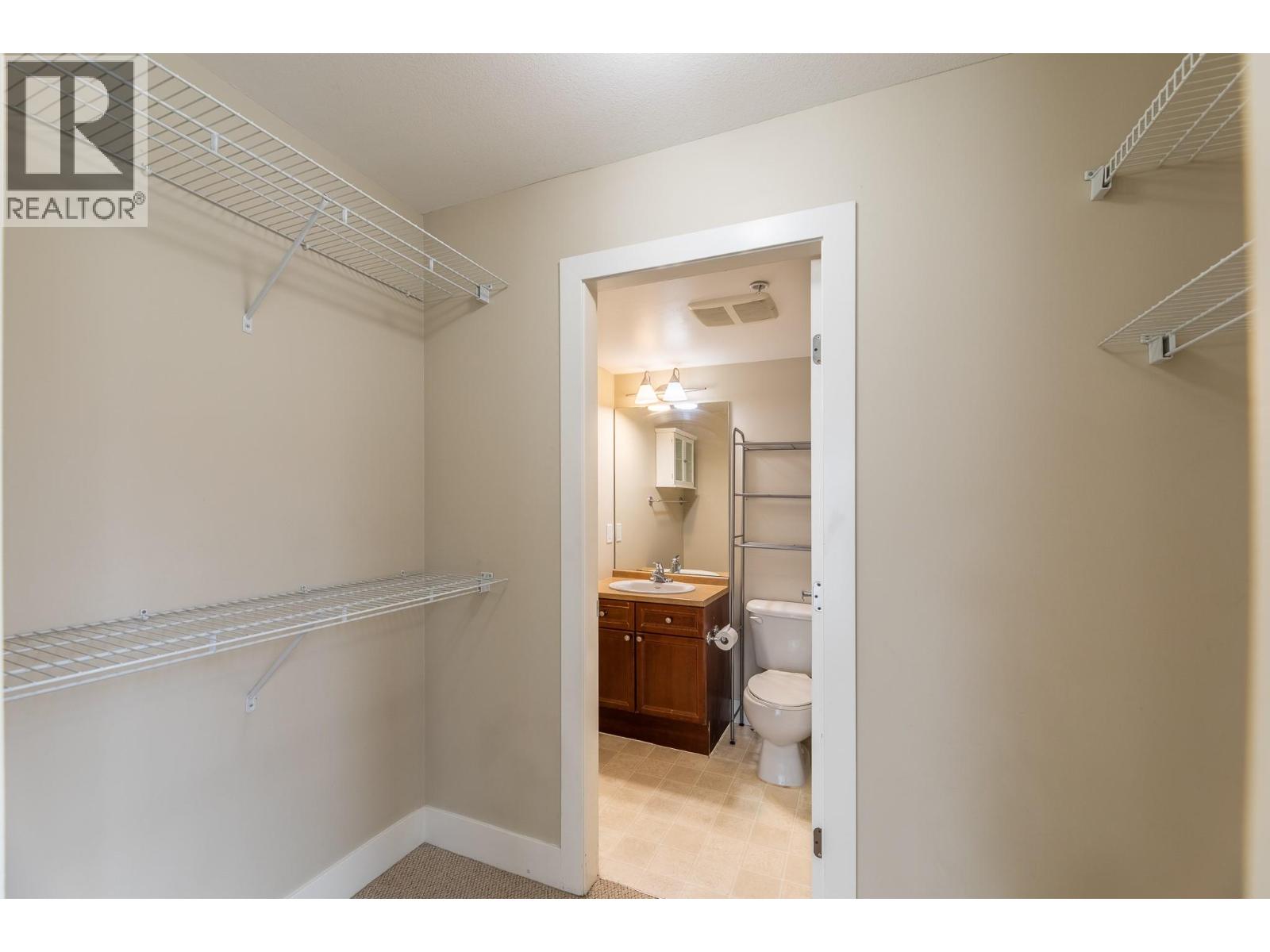256 Hastings Avenue Unit# 203, Penticton